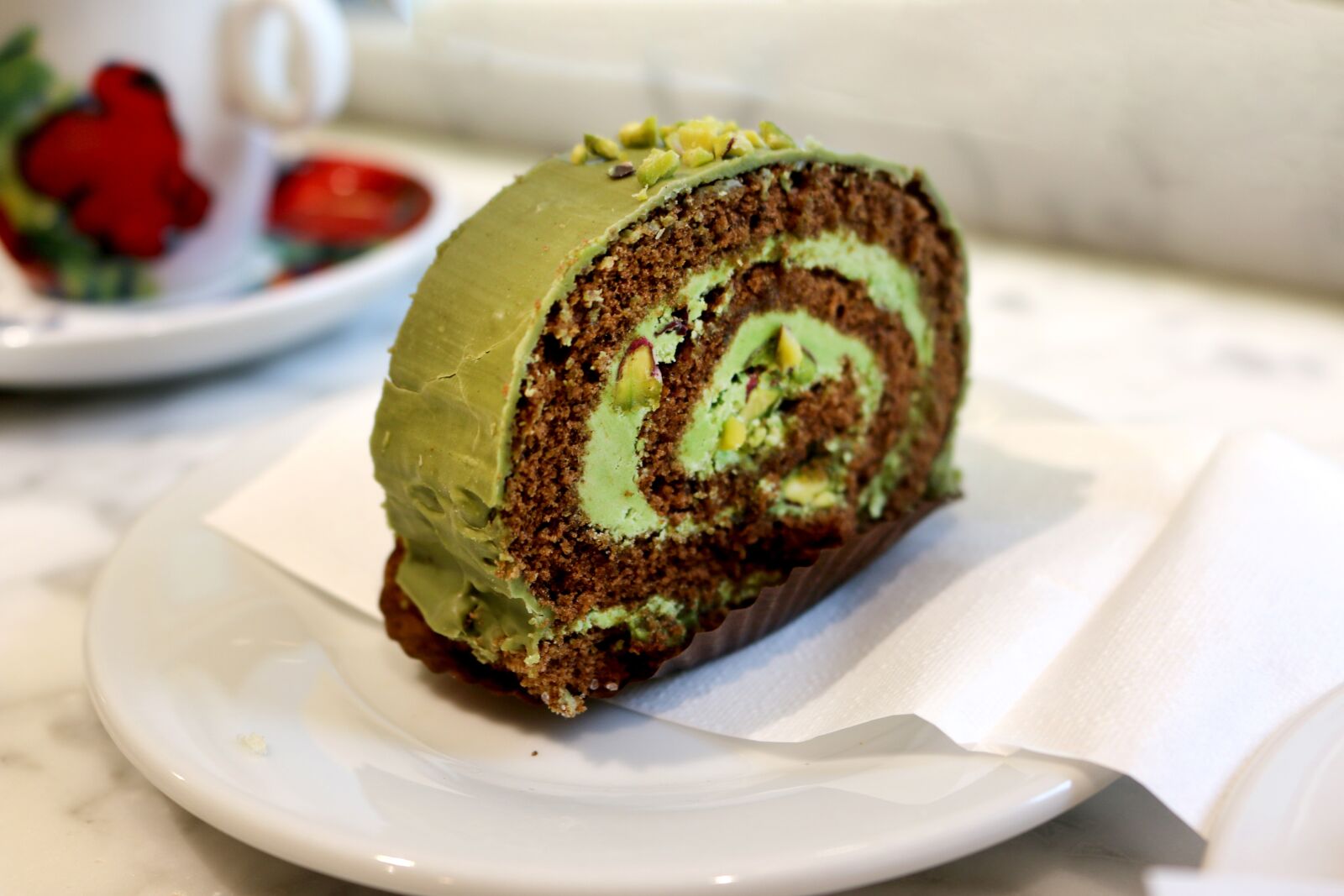 Canon EOS 70D sample photo. Green tea cake, cake photography