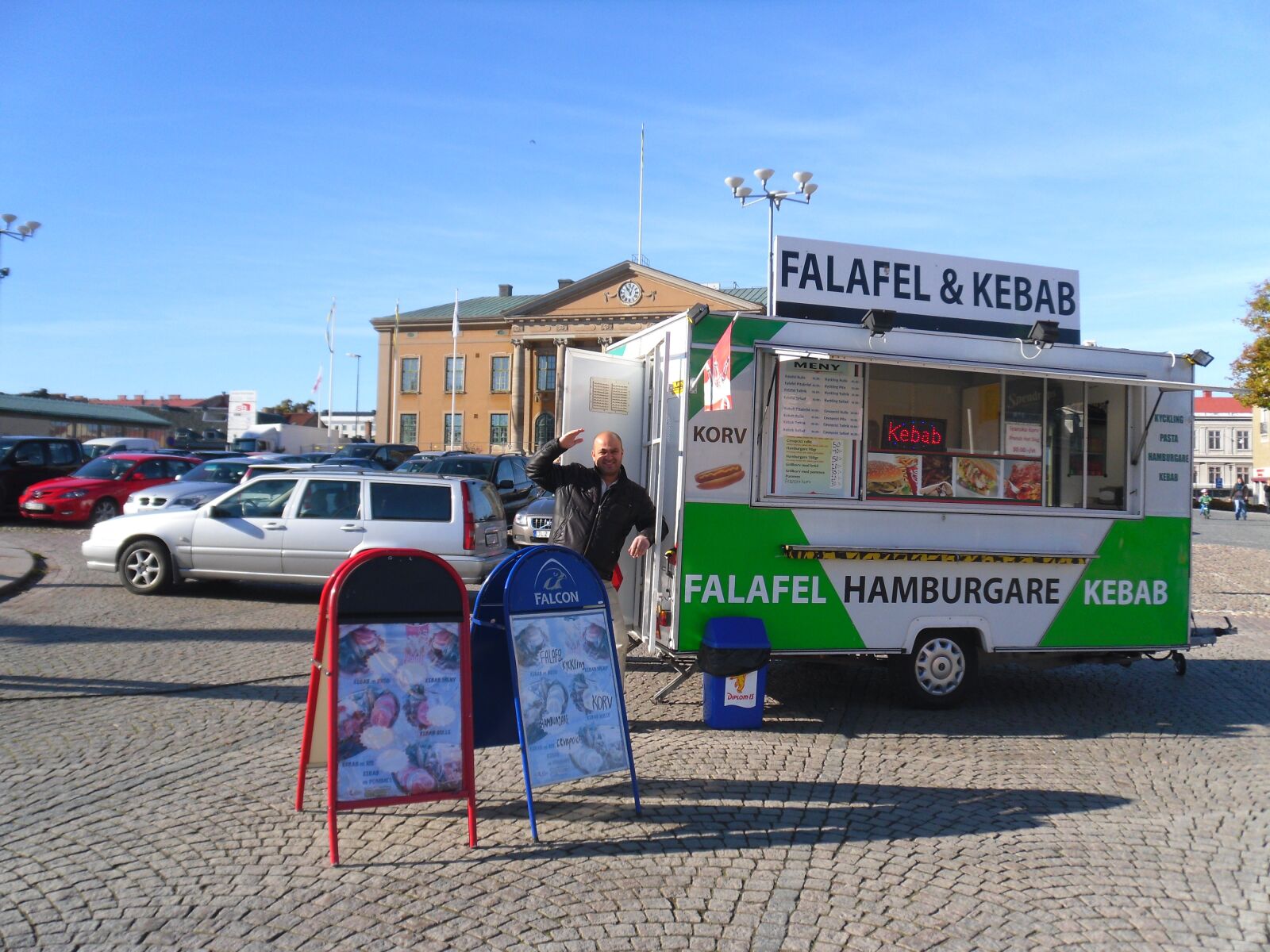 Samsung PL80/VLUU PL80/ SL630/ PL81 sample photo. Sweden, karlskrona, snacks truck photography