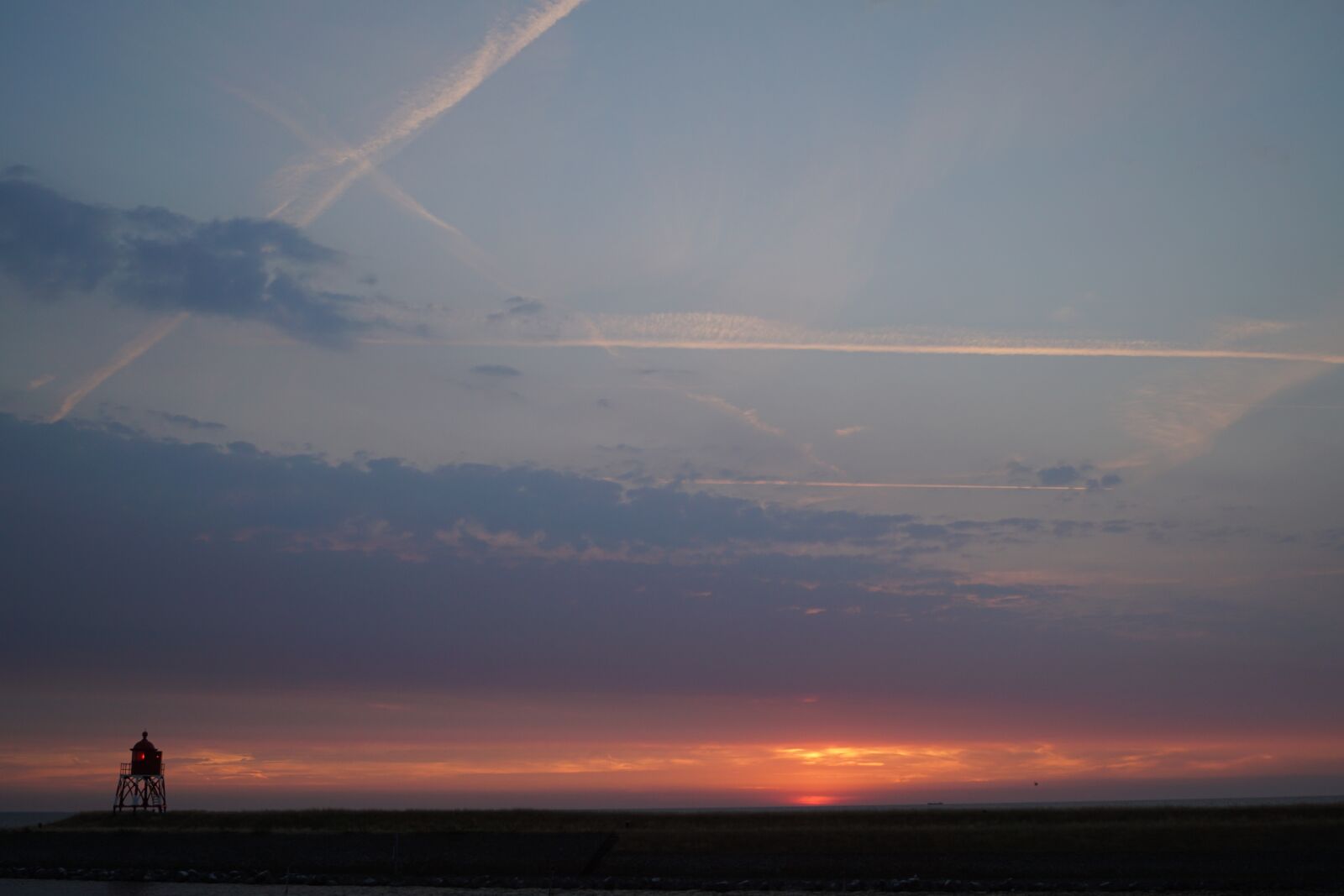 Sony SLT-A68 + Sony DT 18-55mm F3.5-5.6 SAM II sample photo. Stavoren, netherlands, sunset photography