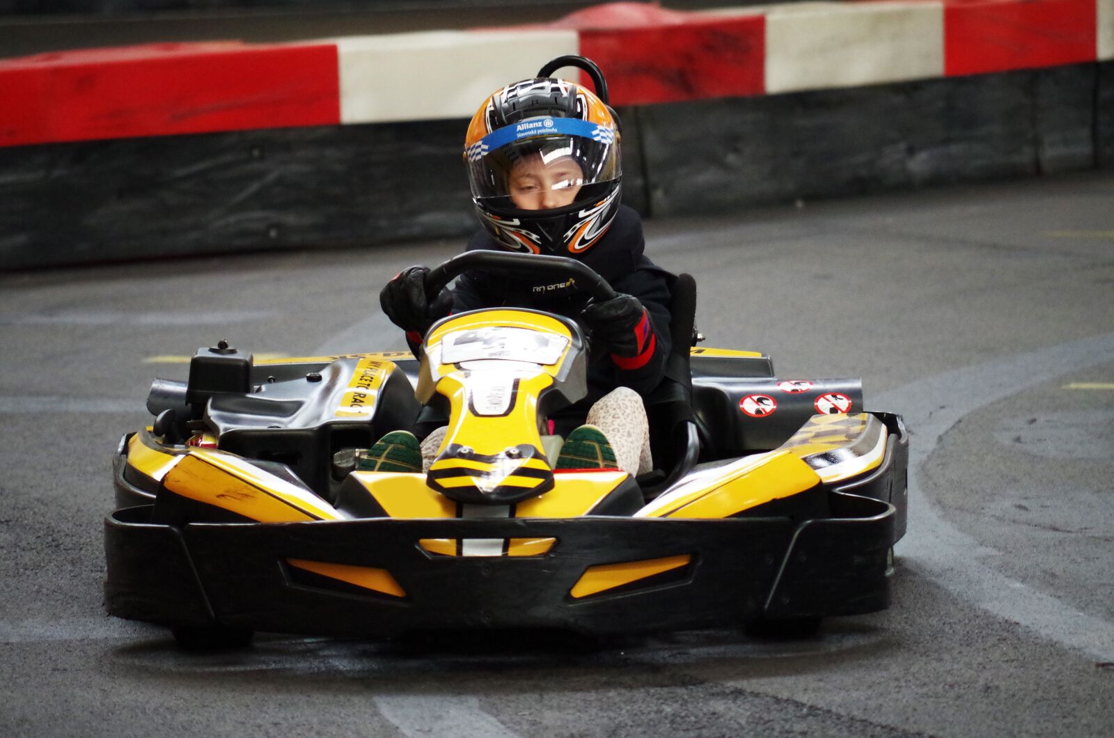 Pentax K-500 sample photo. Helmet, race, ride photography