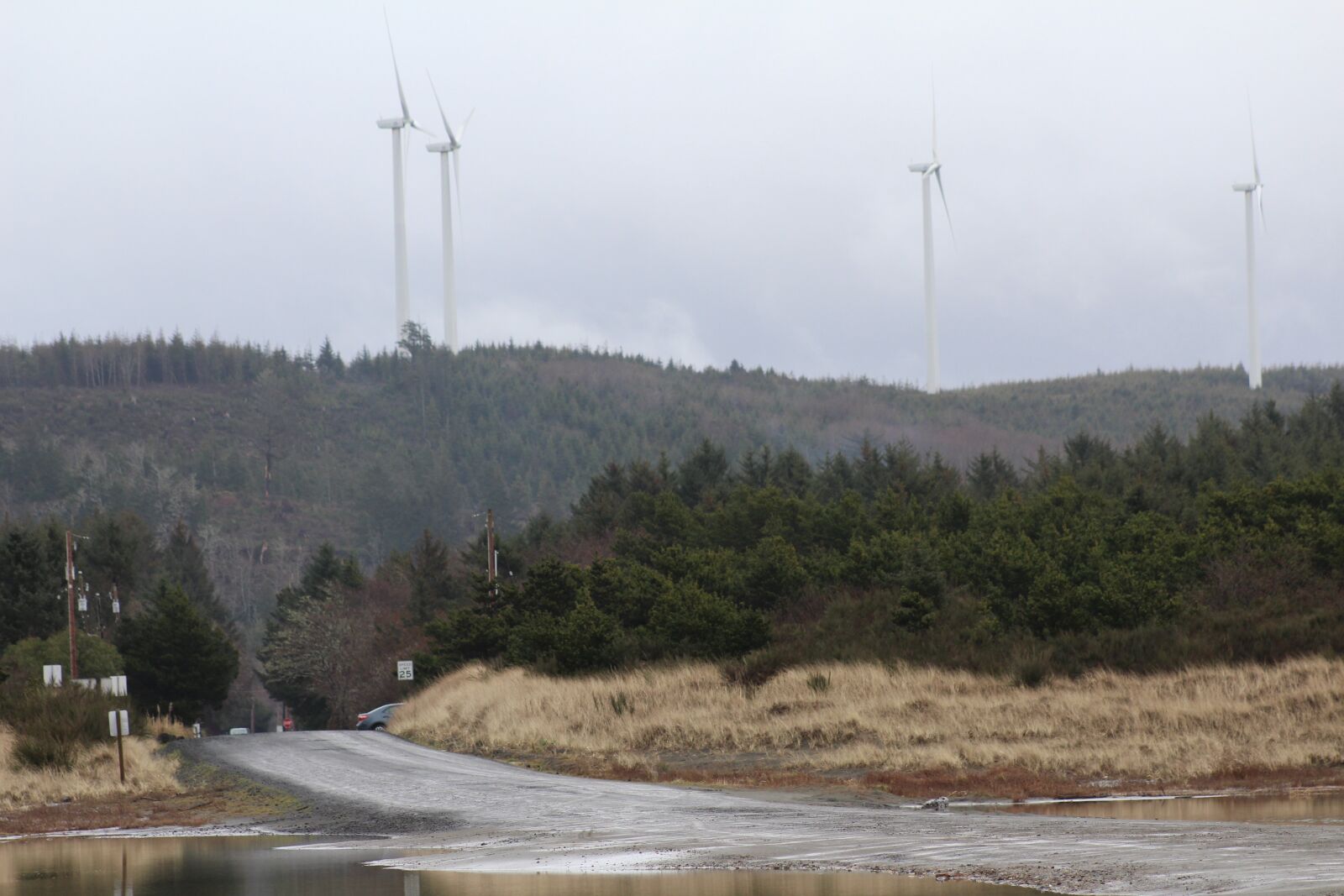 Canon EOS 1200D (EOS Rebel T5 / EOS Kiss X70 / EOS Hi) + Canon EF75-300mm f/4-5.6 sample photo. Windmills, fog, sky photography