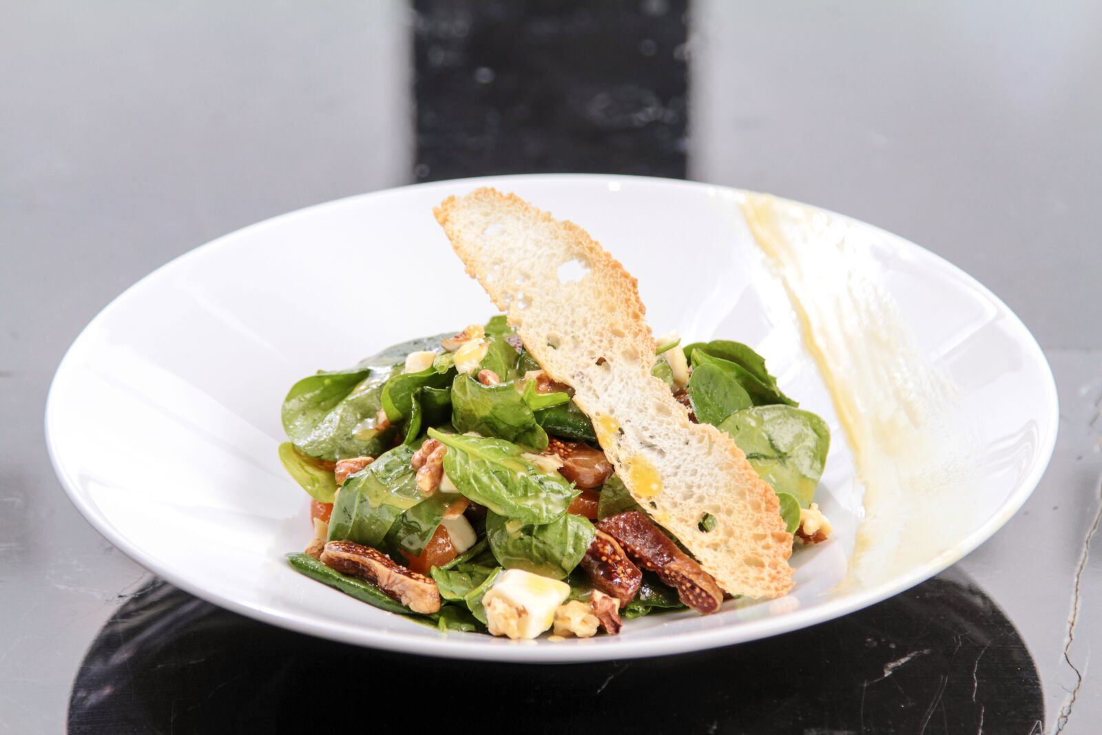 Canon EOS 60D + Canon EF 24-105mm F4L IS USM sample photo. Salad, food, meals photography