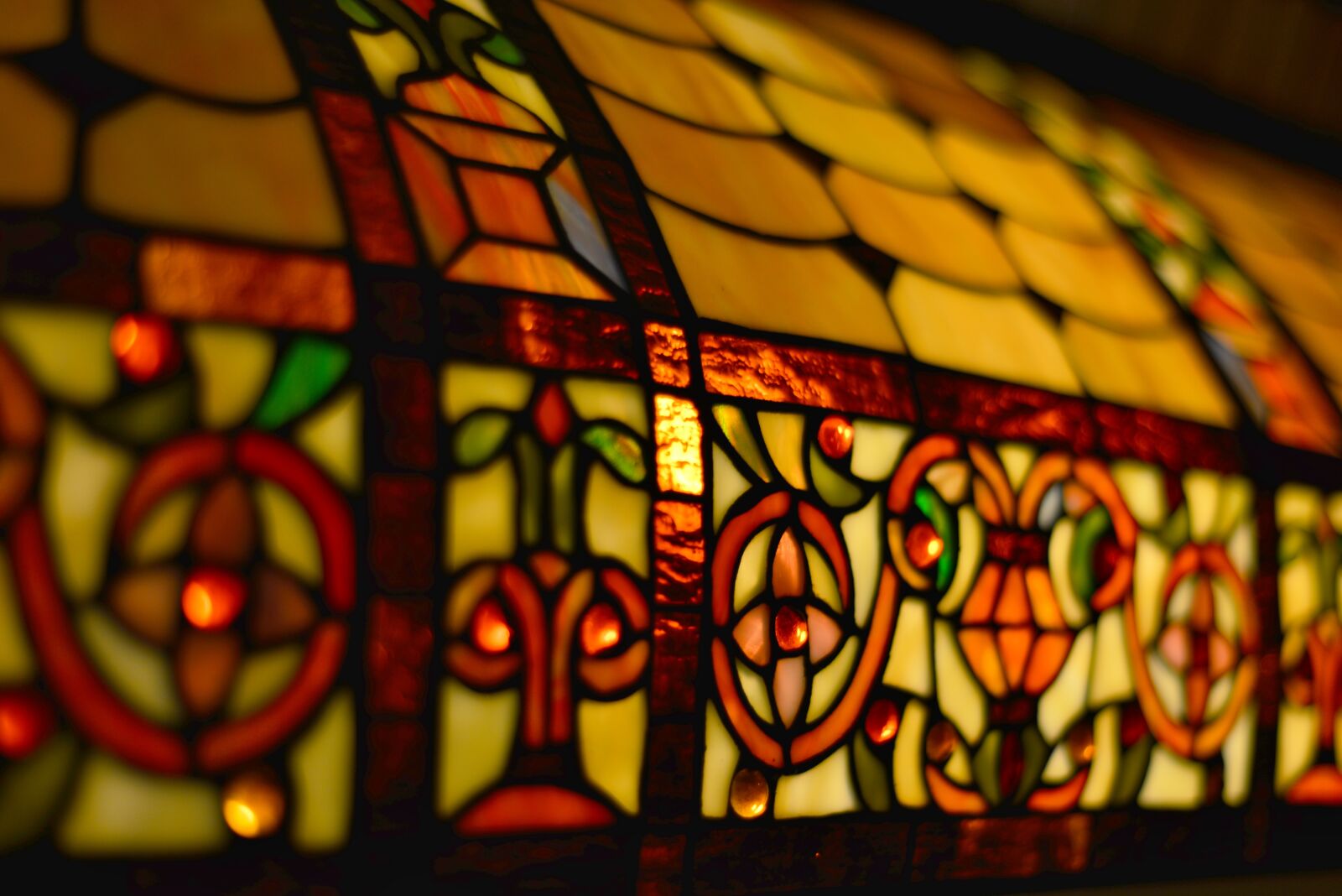 Nikon D600 sample photo. Lamp, stained glass, coloured photography