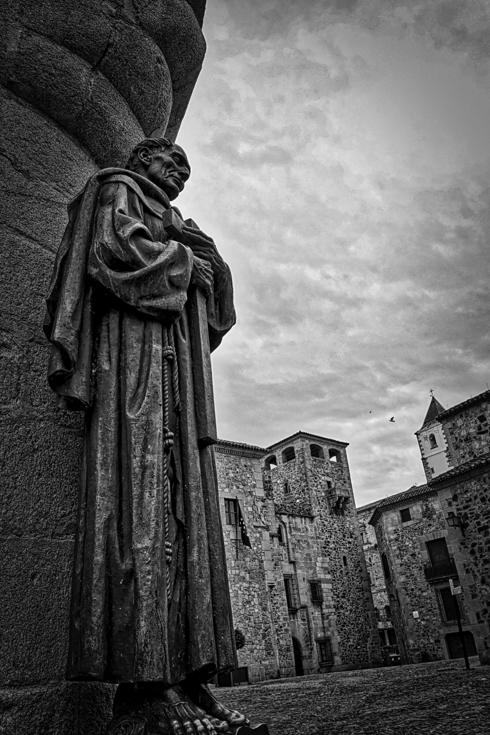 Sony Cyber-shot DSC-RX100 III sample photo. Statue, religious, sculpture photography