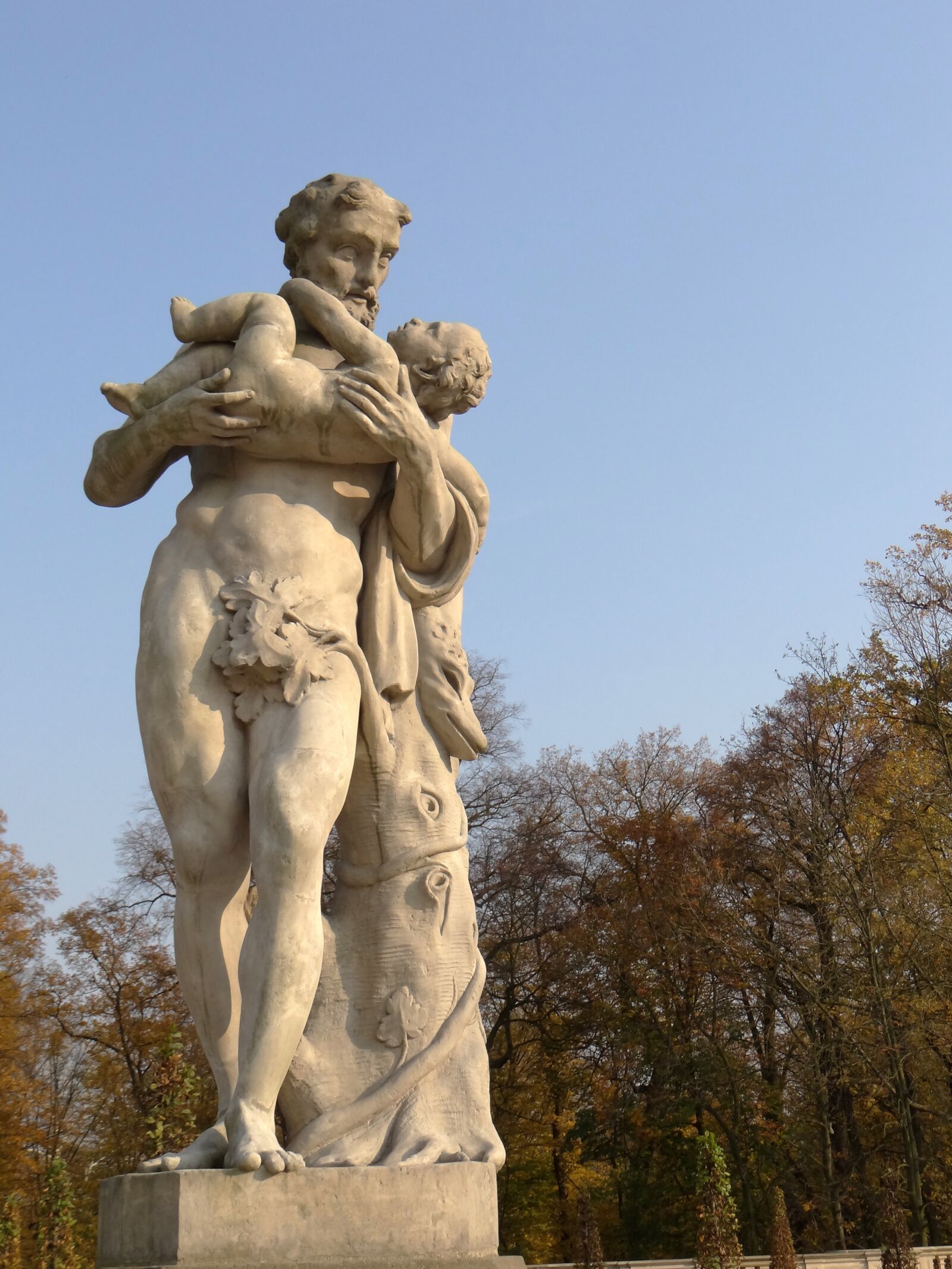Sony DSC-HX200V sample photo. The statue, an allegory photography