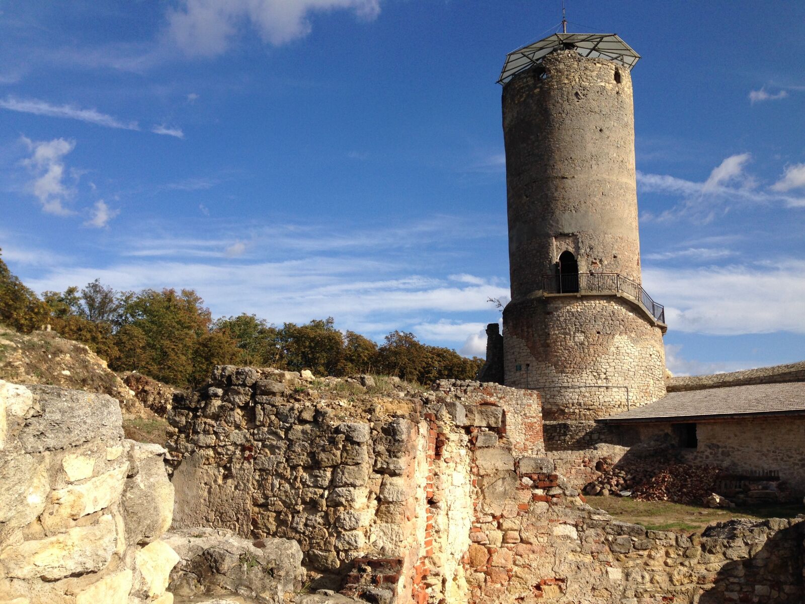 iPhone 5 back camera 4.12mm f/2.4 sample photo. Castle, i a, the photography