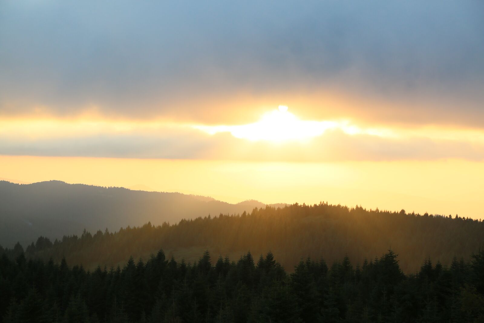 Canon EF 24-105mm F4L IS USM sample photo. Sunset, nature, sky photography