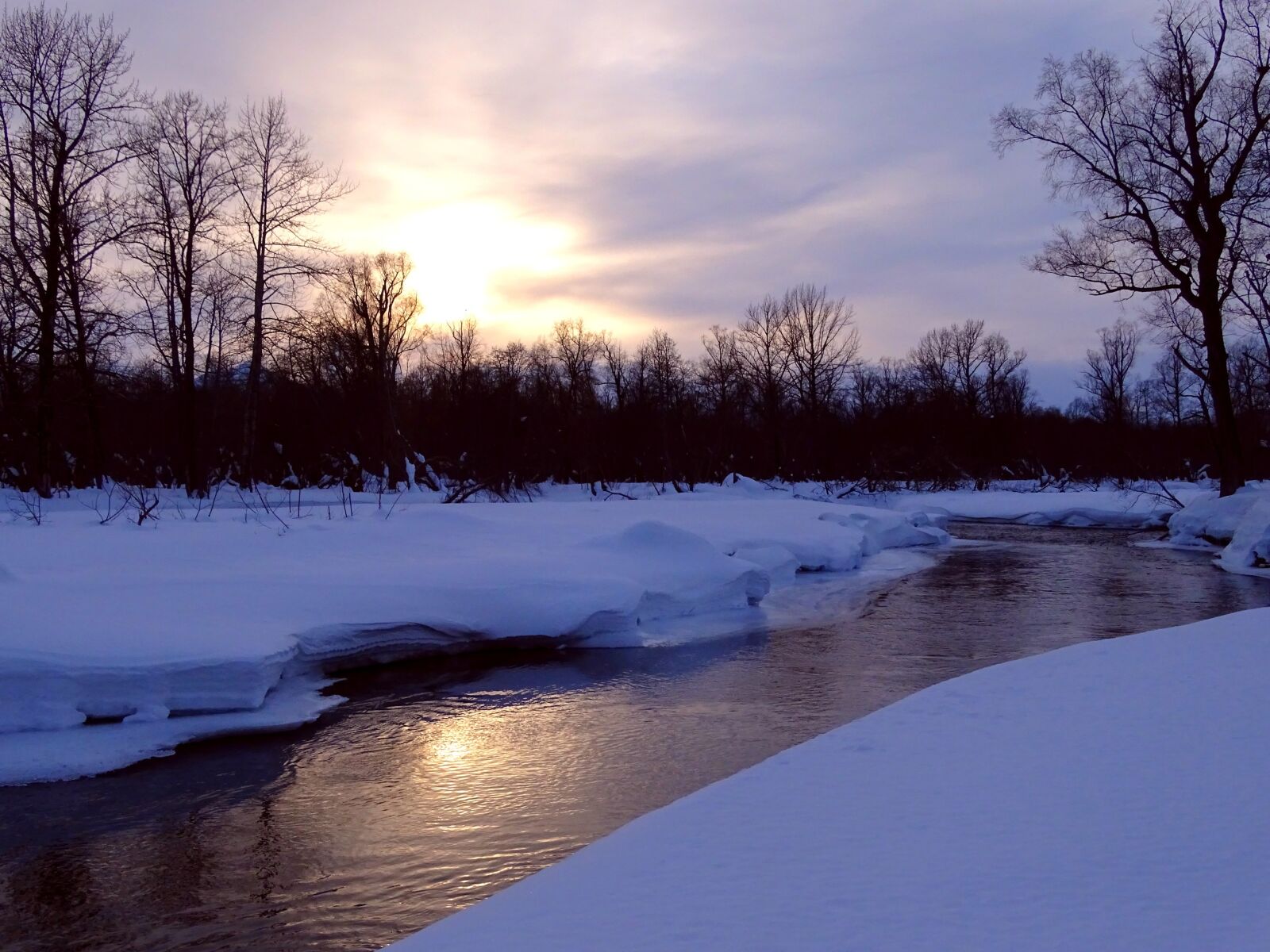 Sony DSC-HX400 sample photo. Winter, river, mountains photography
