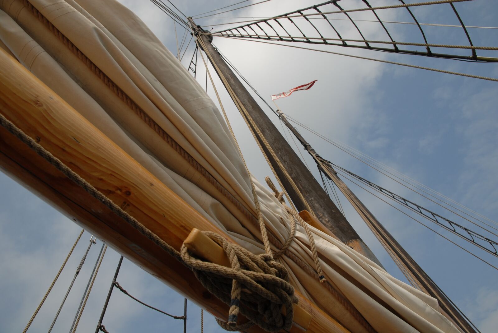 Nikon D200 sample photo. Sailing boat, mast, sail photography