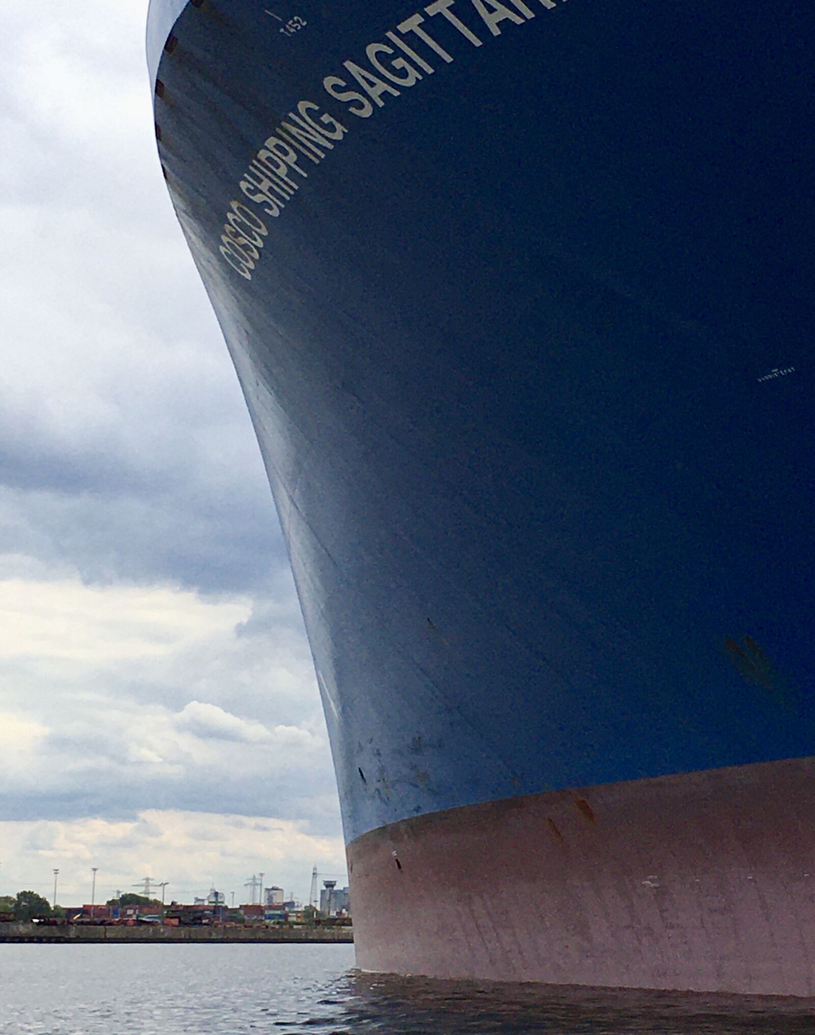 iPhone SE back camera 4.15mm f/2.2 sample photo. Ship, hull, shipyard photography