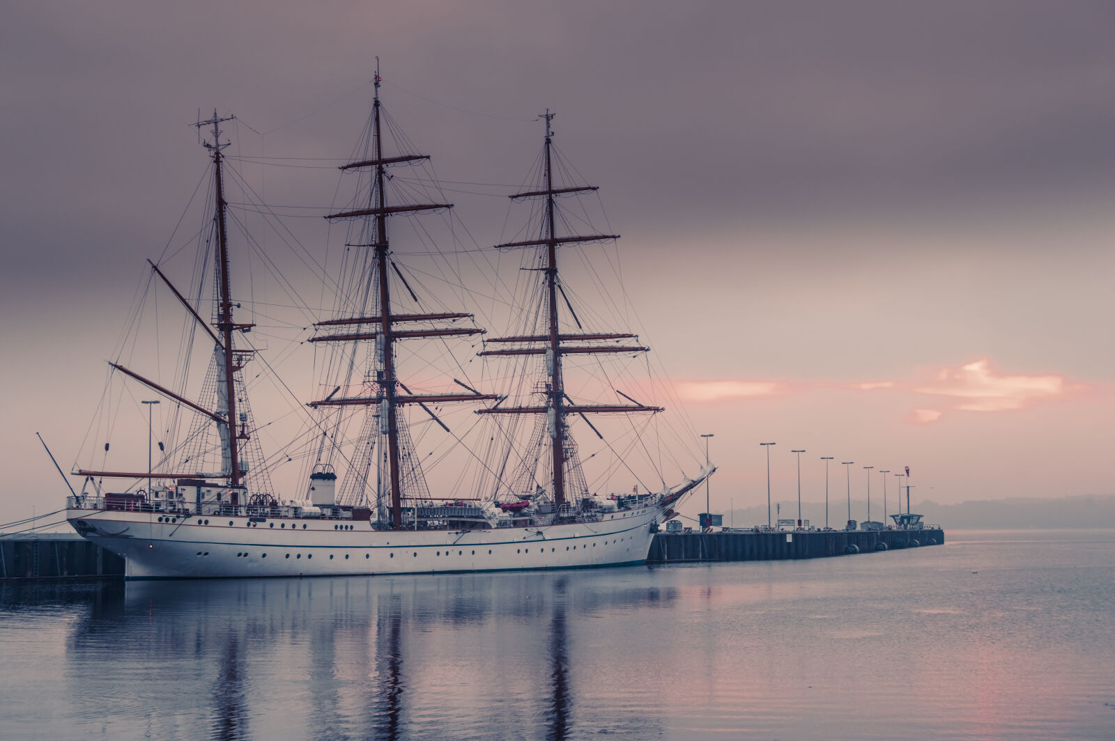 Nikon D3200 sample photo. Misty, sea, ship photography
