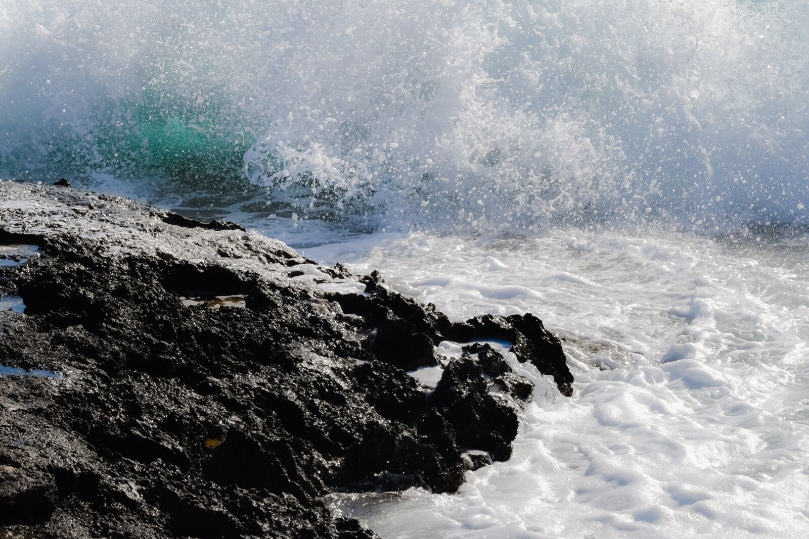 Nikon D3300 sample photo. Splash, wave, water photography