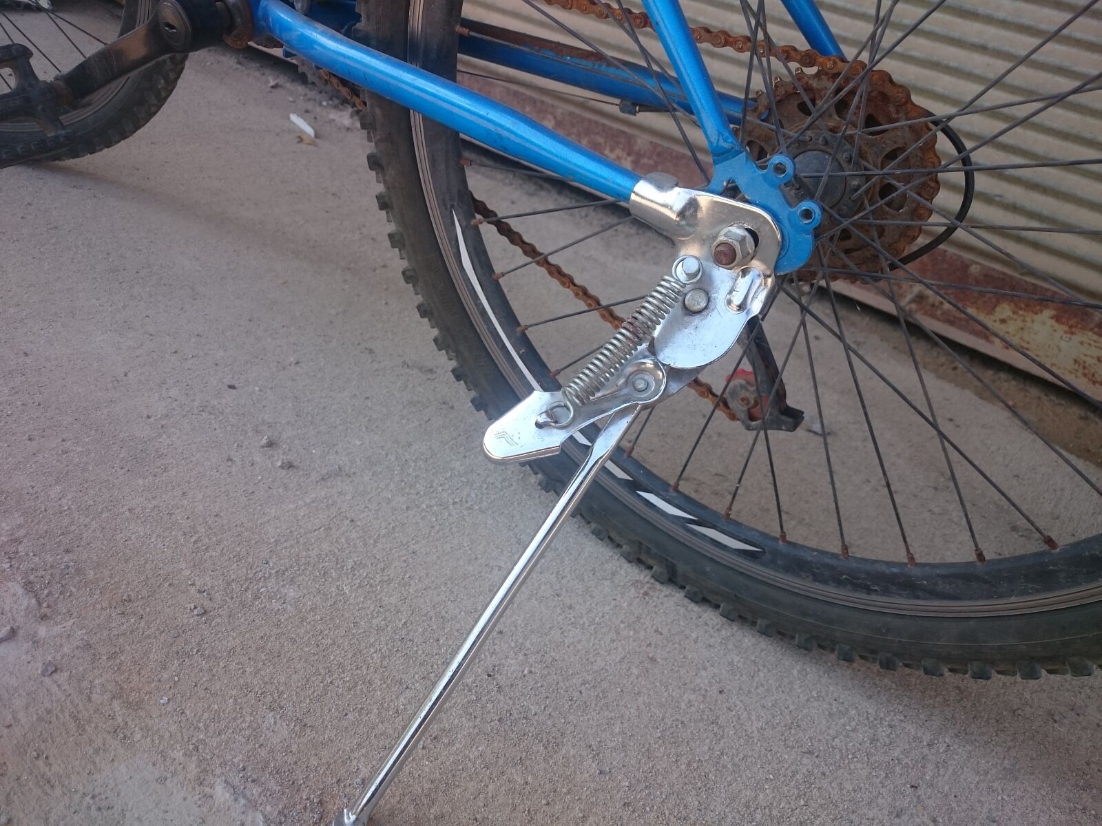 Sony Xperia Z2 sample photo. Bicycle, rim, wheel photography