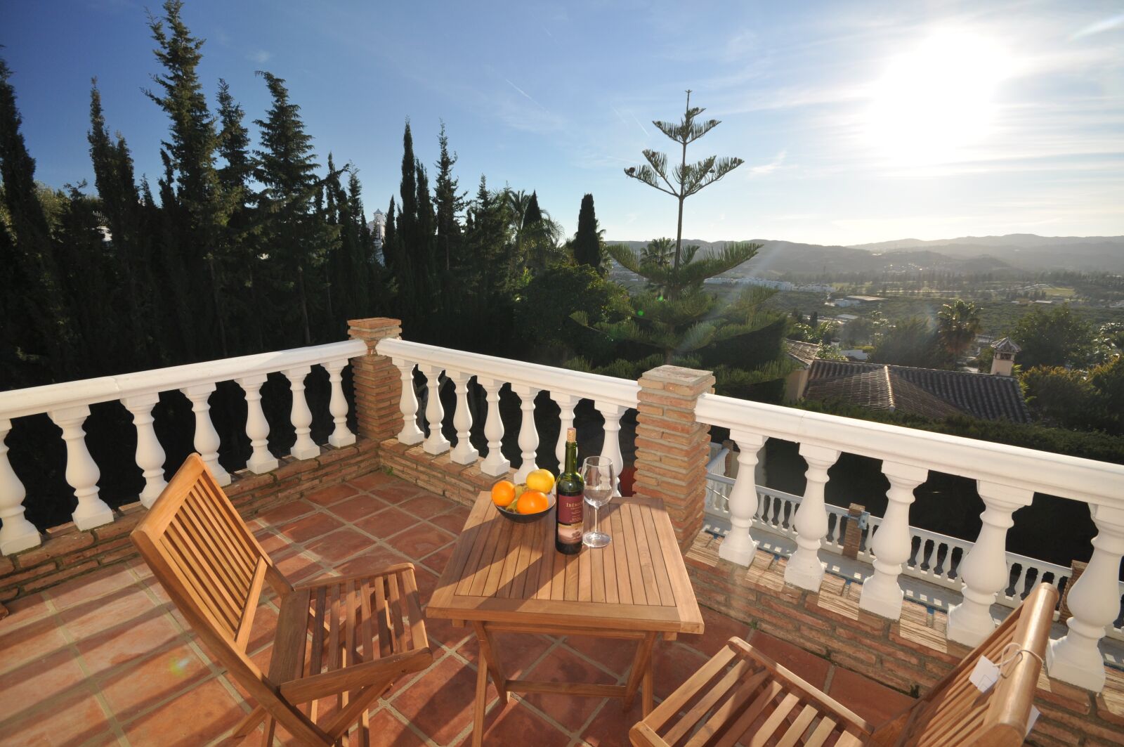 Nikon D90 sample photo. Balcony, views, sunshine photography
