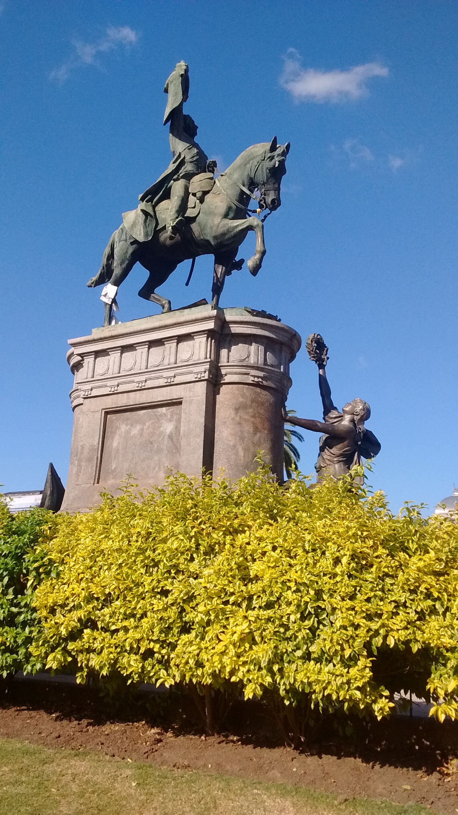 Motorola Moto E with 4G LTE (2nd Gen) sample photo