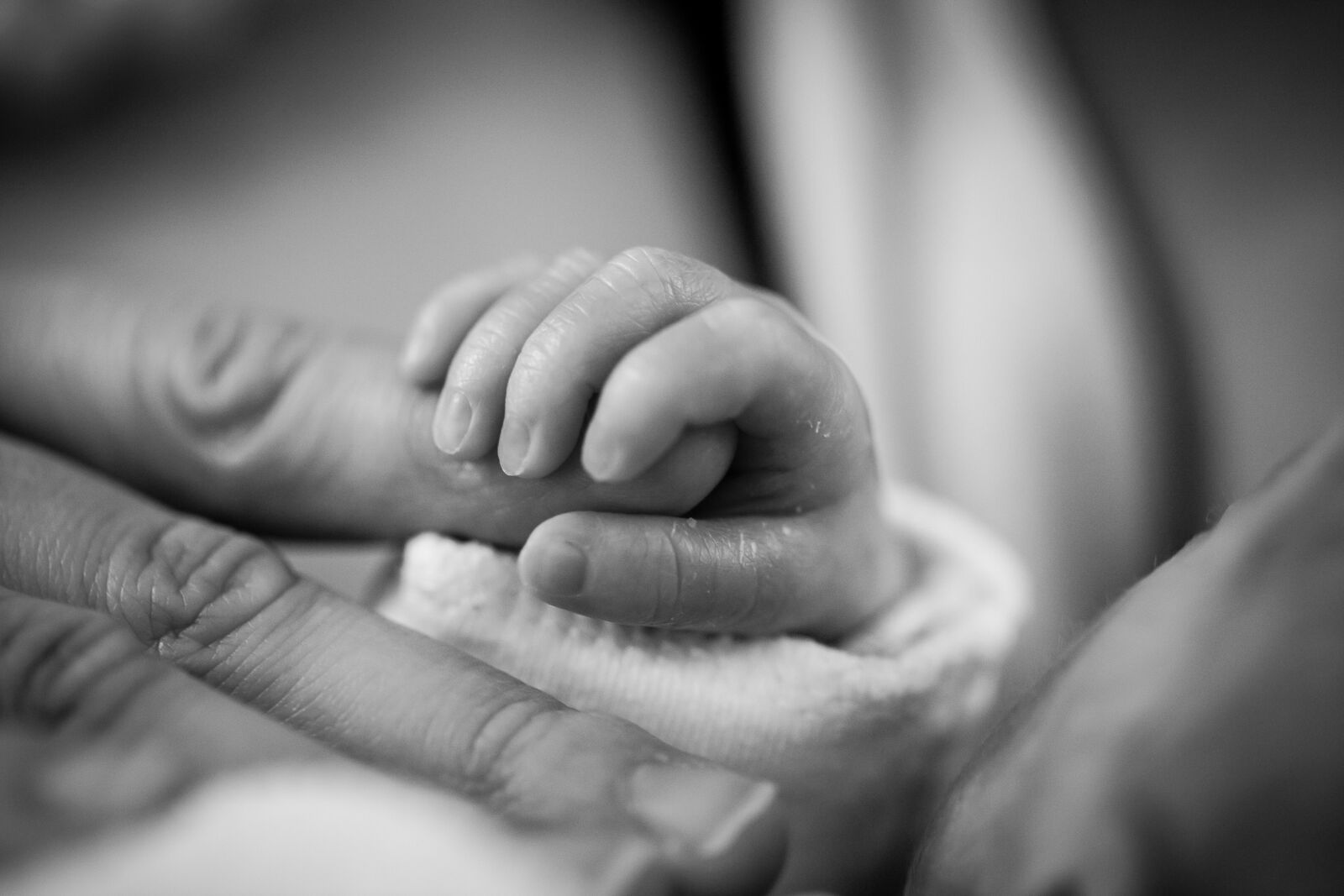 Canon EOS 5D Mark II sample photo. Baby, child, birth photography