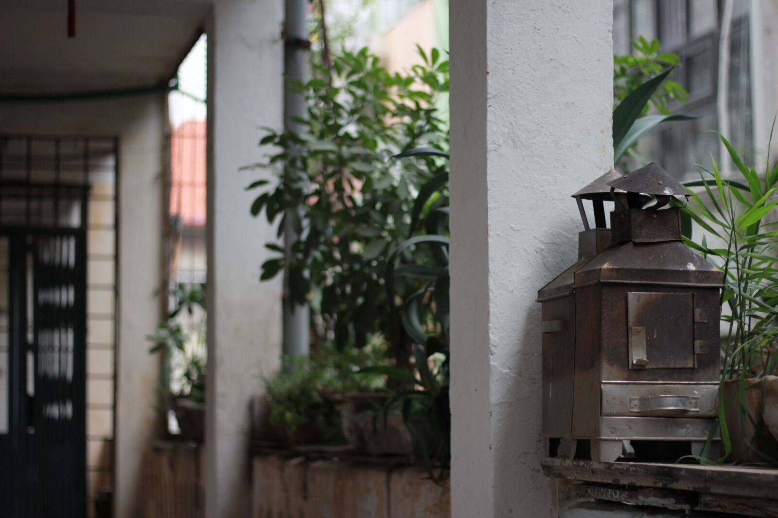Canon EOS 60D + Canon EF 50mm F1.8 STM sample photo. Old, classic, photography photography