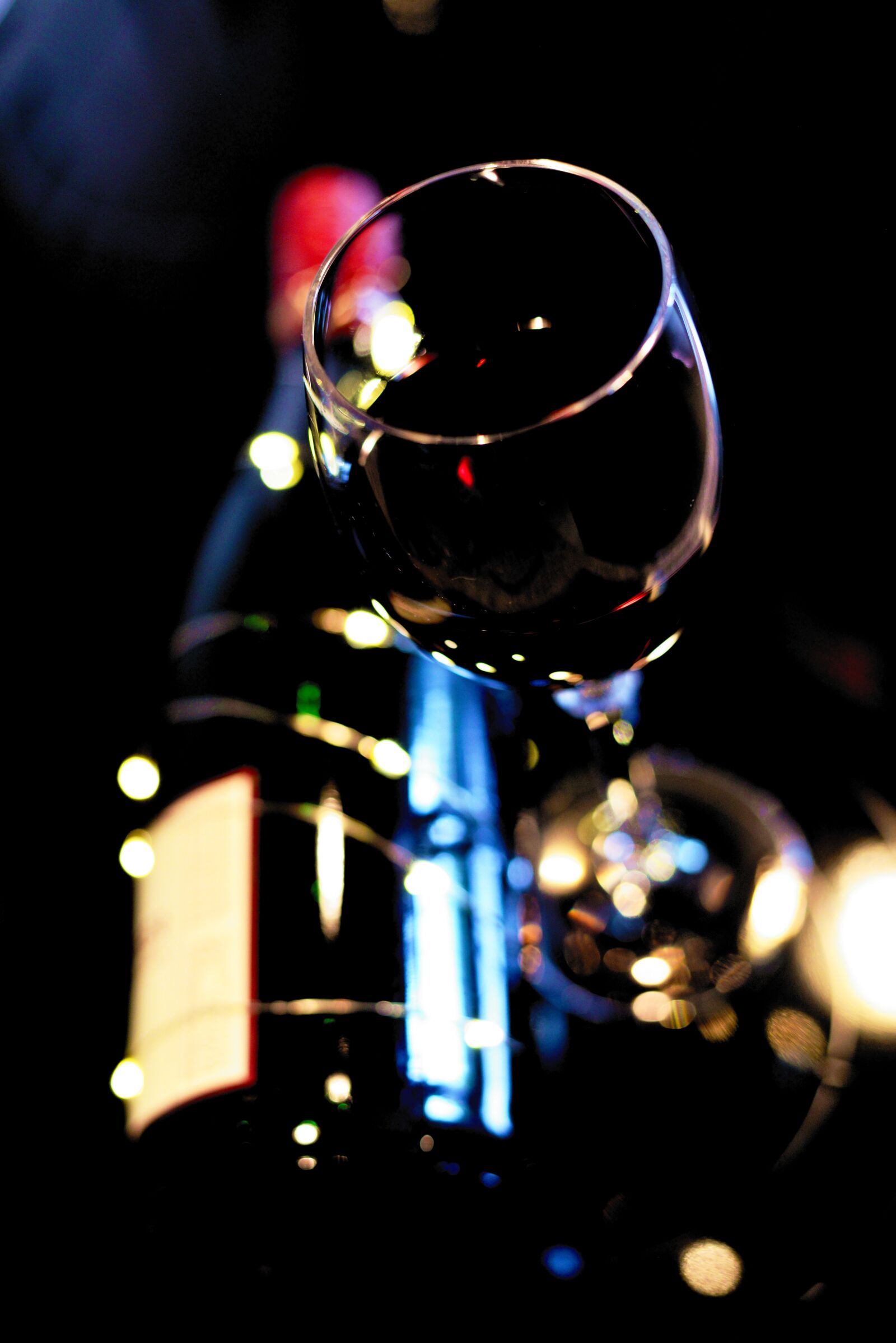 Nikon D610 sample photo. Wine glass, red wine photography