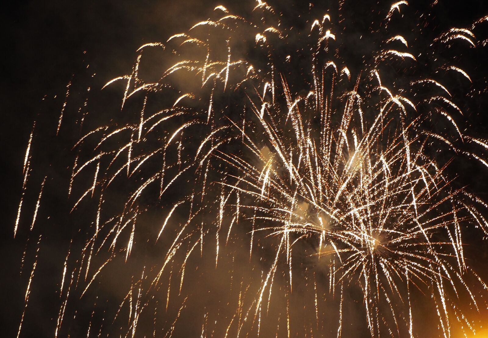 Olympus OM-D E-M1 + OLYMPUS M.12-50mm F3.5-6.3 sample photo. Fireworks, weco, fair photography