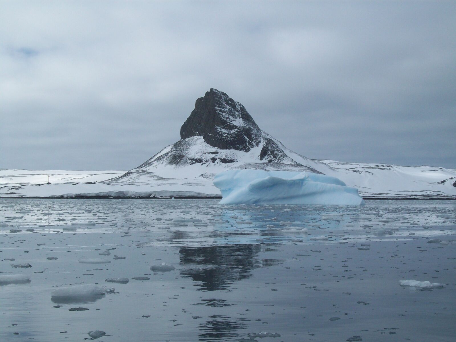 Kodak EASYSHARE C713 ZOOM DIGITAL CAMERA sample photo. Antarctica, landscape, ice photography