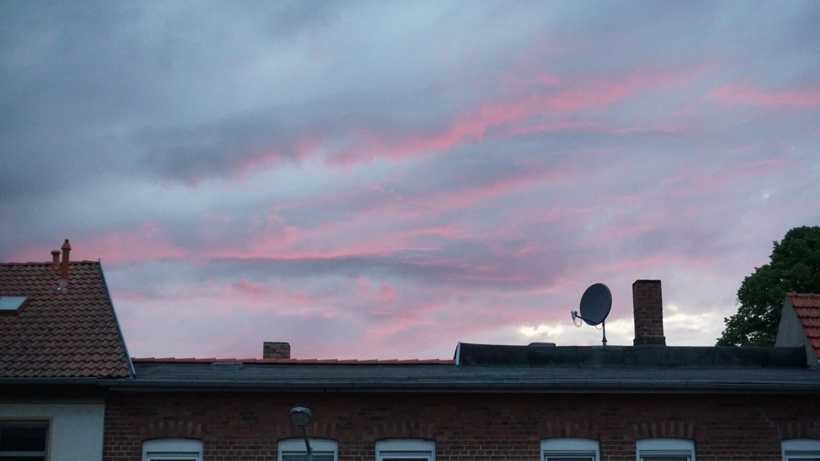 Sony a6300 sample photo. Sky, sunset, pink sky photography