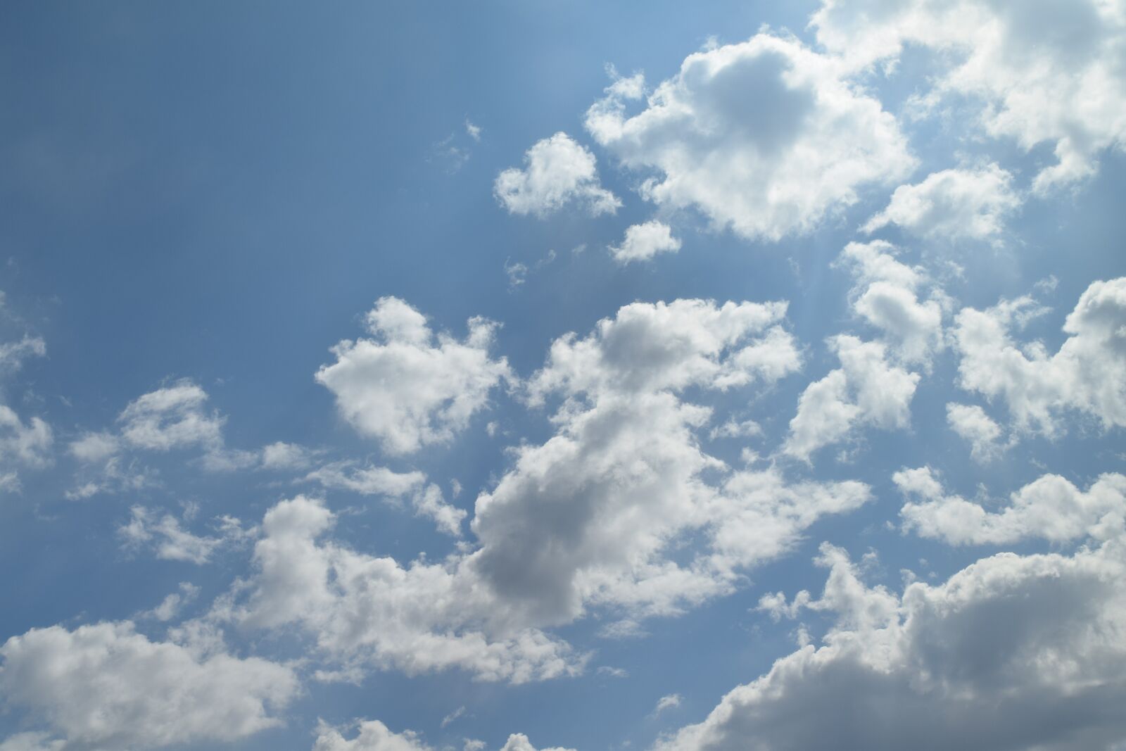 Nikon D3300 sample photo. Cloudy, blue, sky photography