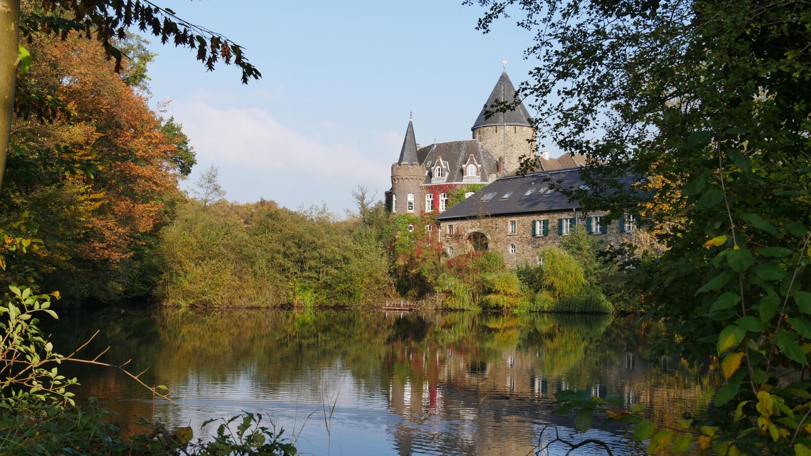 Panasonic DMC-G70 sample photo. Castle, nature, architecture photography