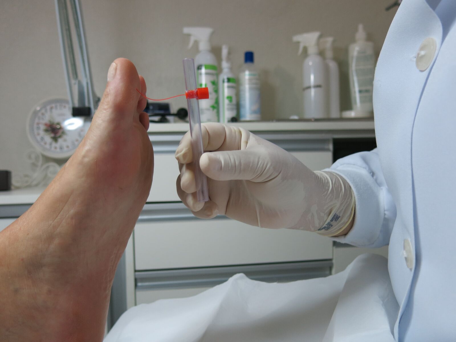 Canon PowerShot G15 sample photo. Podiatry, pes, clinic photography