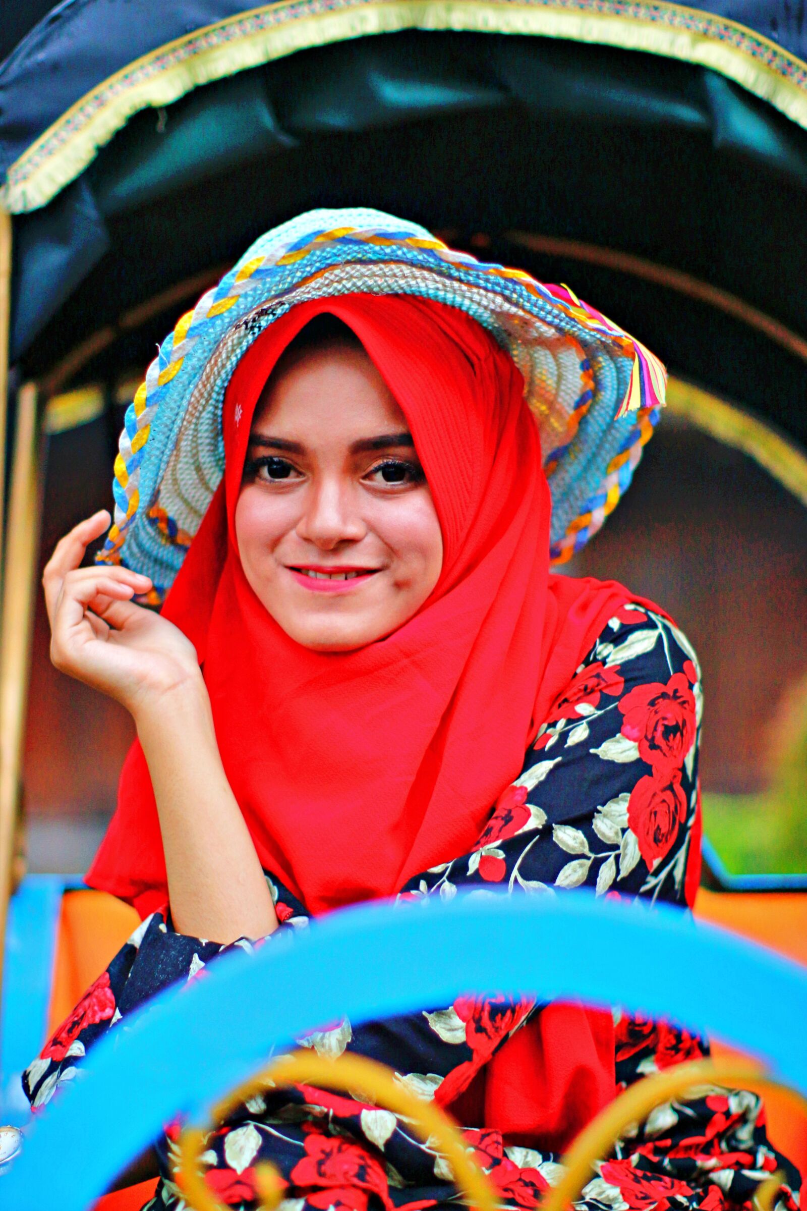 Canon EF 50mm F1.2L USM sample photo. Hijab, beauty, indonesia photography
