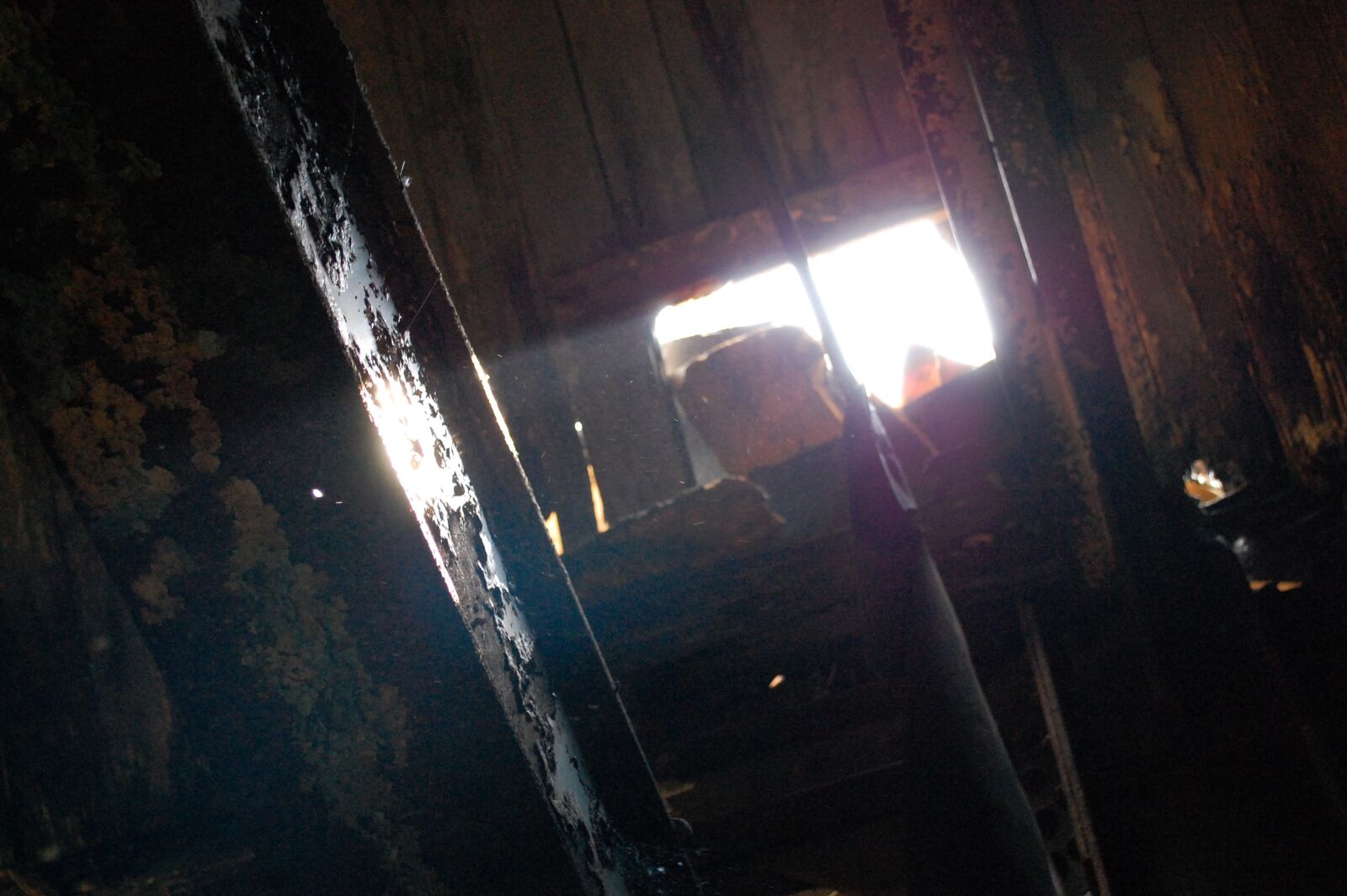 Nikon D40 sample photo. Abandoned, old, broken photography