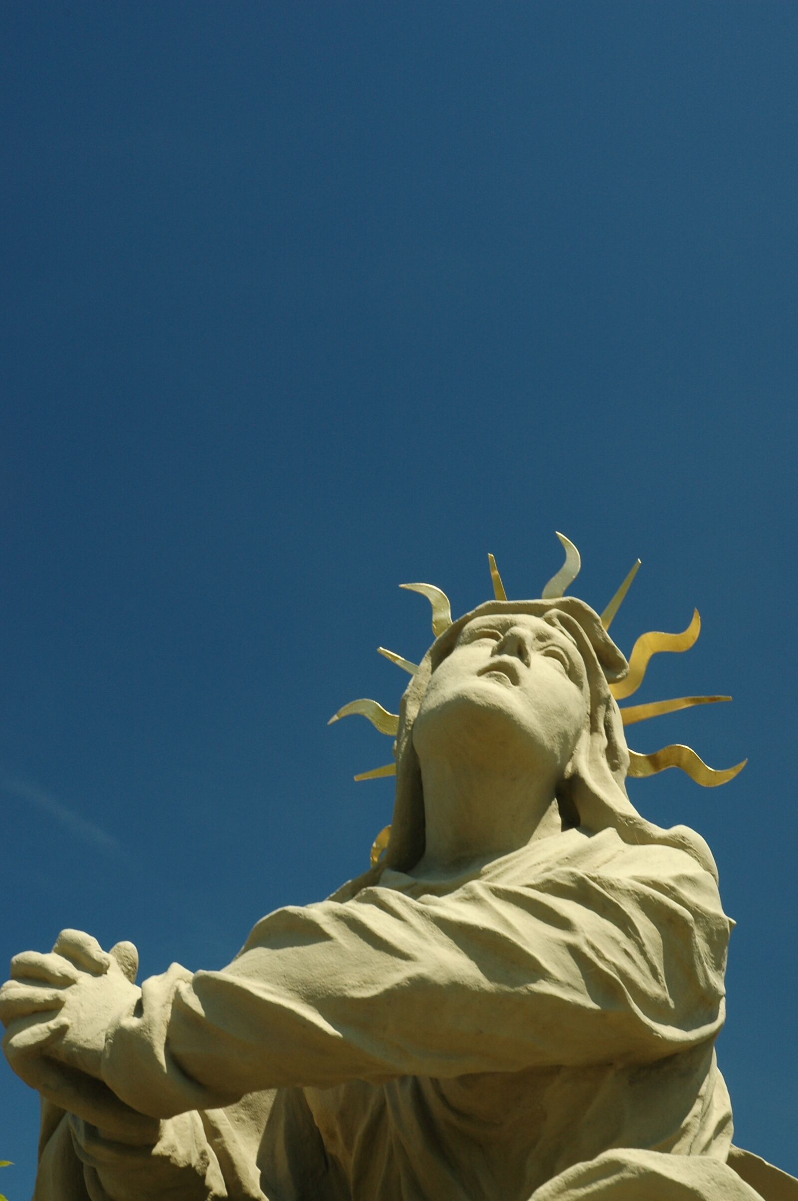 Nikon D70 sample photo. Sky, sun, blue photography