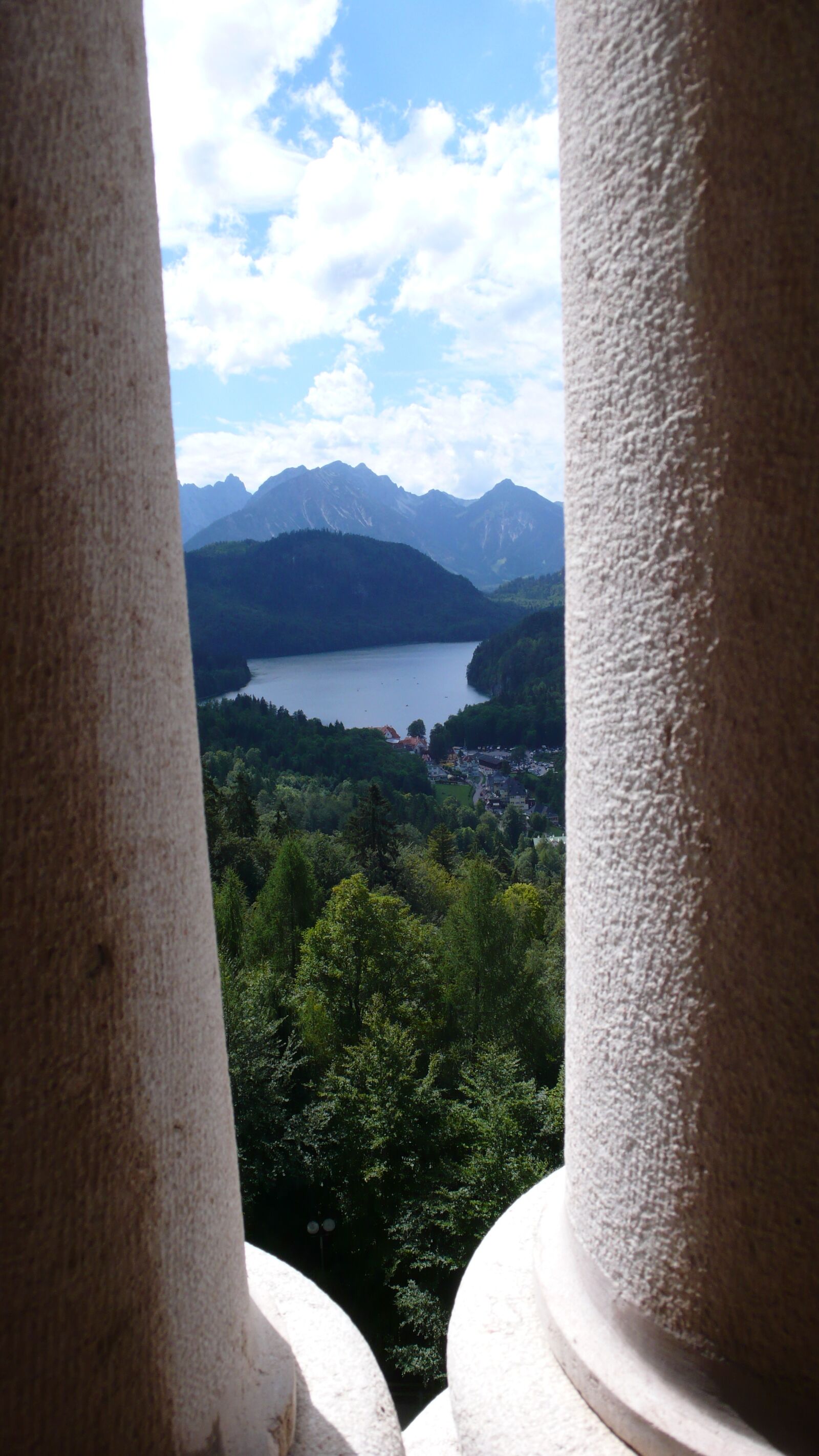 Panasonic DMC-LX2 sample photo. Lake, view, mountains photography