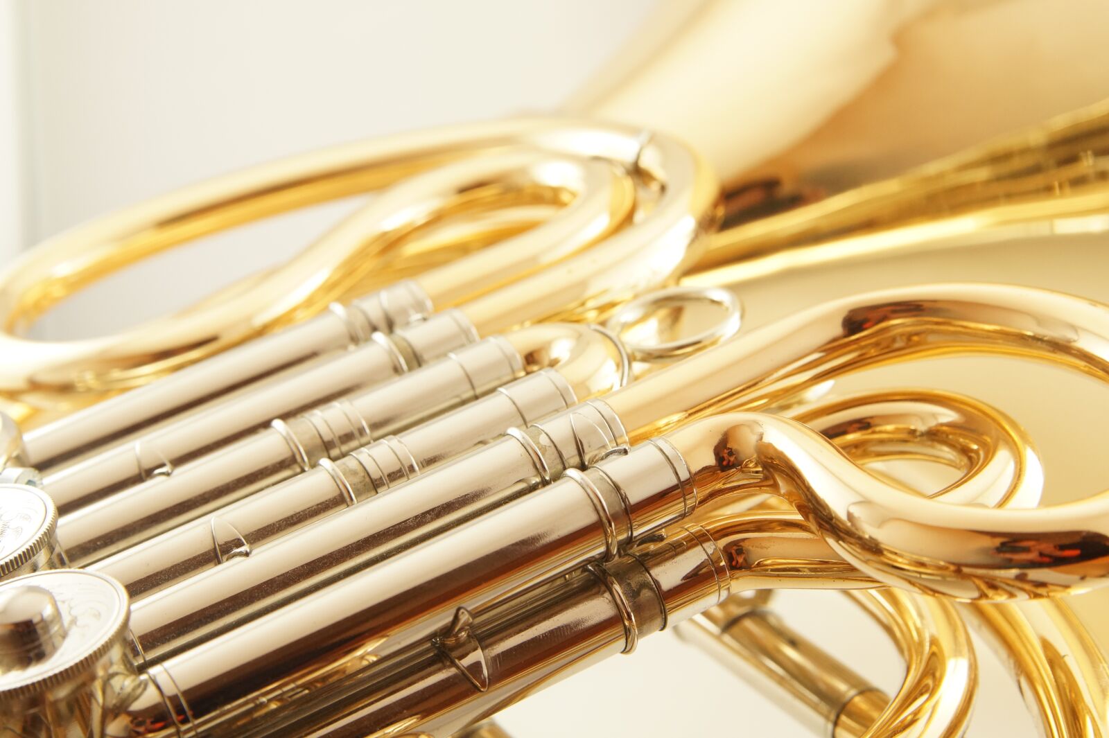 Sony SLT-A58 sample photo. French horn, wind instrument photography