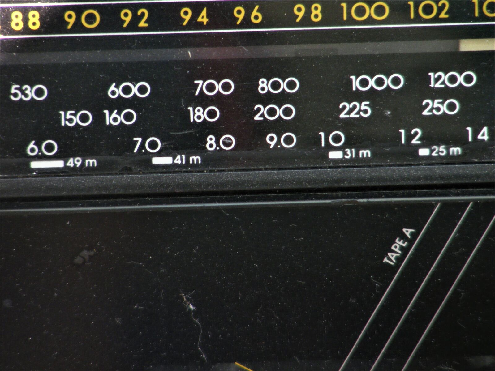 Fujifilm FinePix S5800 S800 sample photo. Radyo, eski, sayı photography