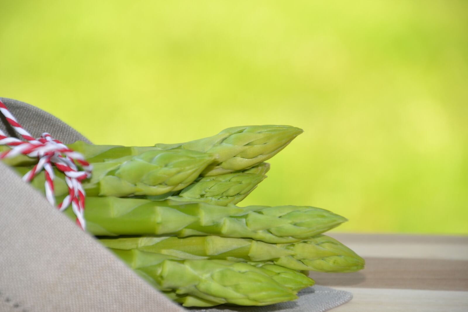 Nikon D3100 sample photo. Asparagus, green, green asparagus photography