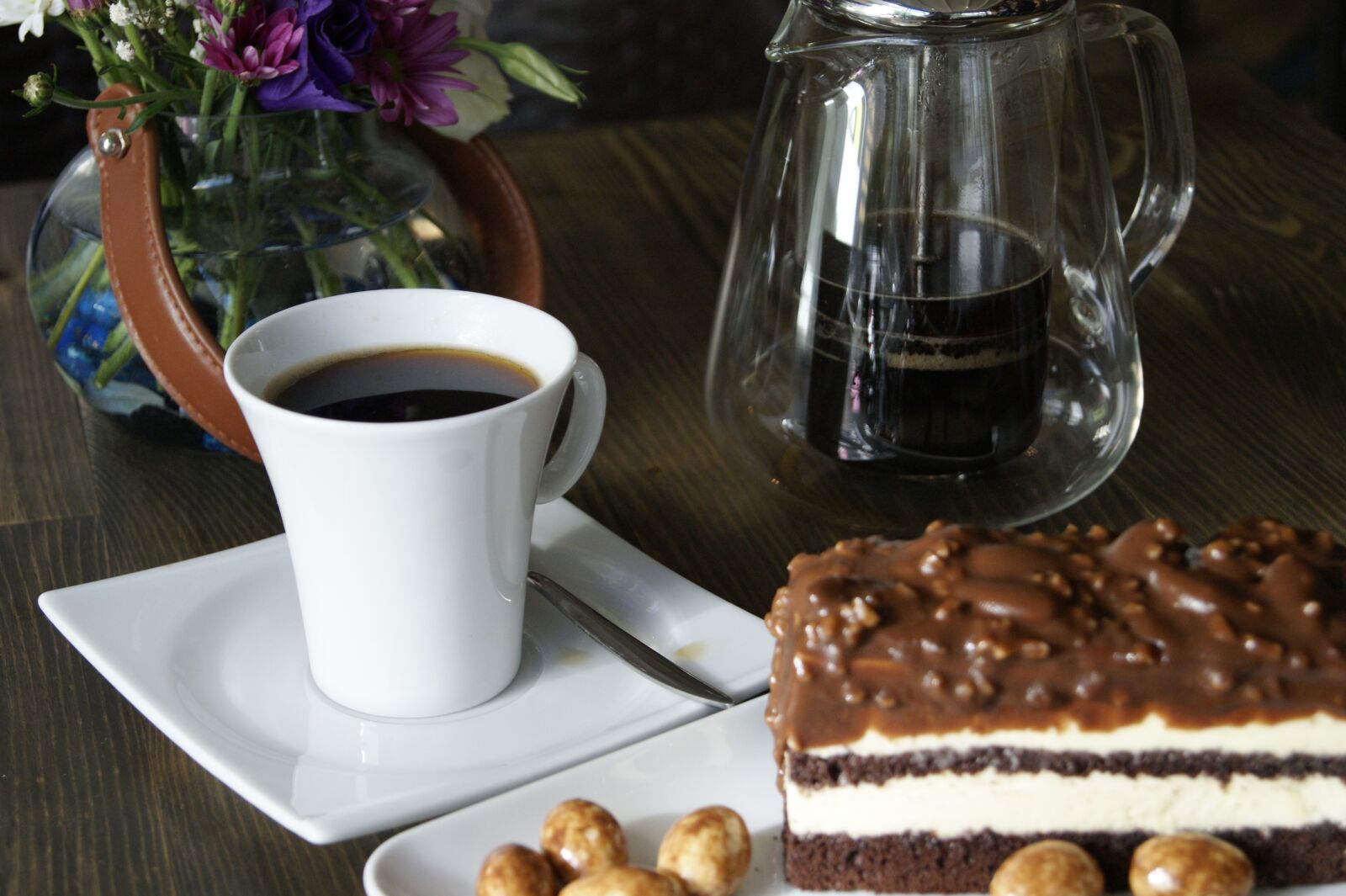 Sony Alpha DSLR-A290 sample photo. Cake, filter, coffee photography