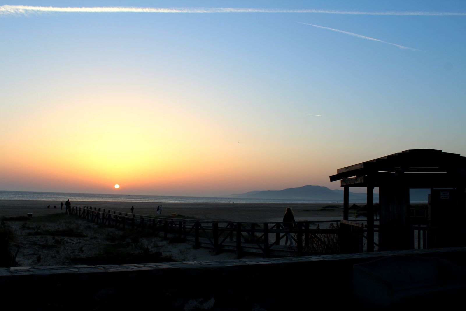 Canon EOS 1200D (EOS Rebel T5 / EOS Kiss X70 / EOS Hi) sample photo. Sunset, spain, tarifa photography