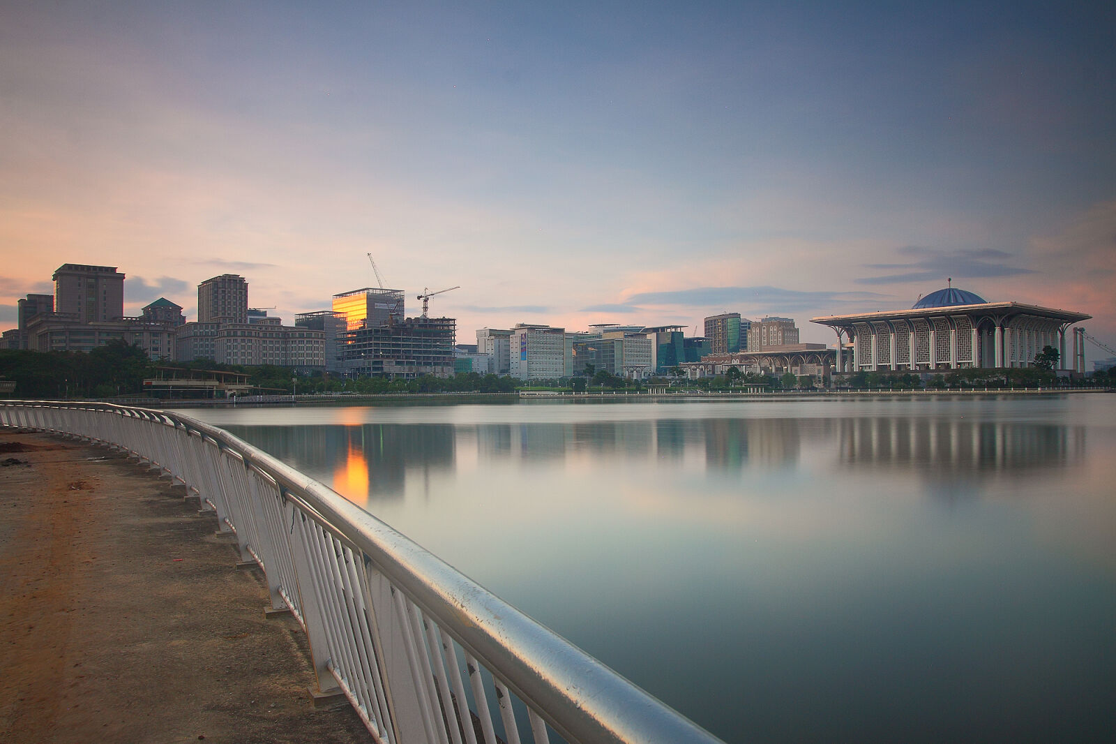 Canon EOS 50D sample photo. City, water, skyline, buildings photography
