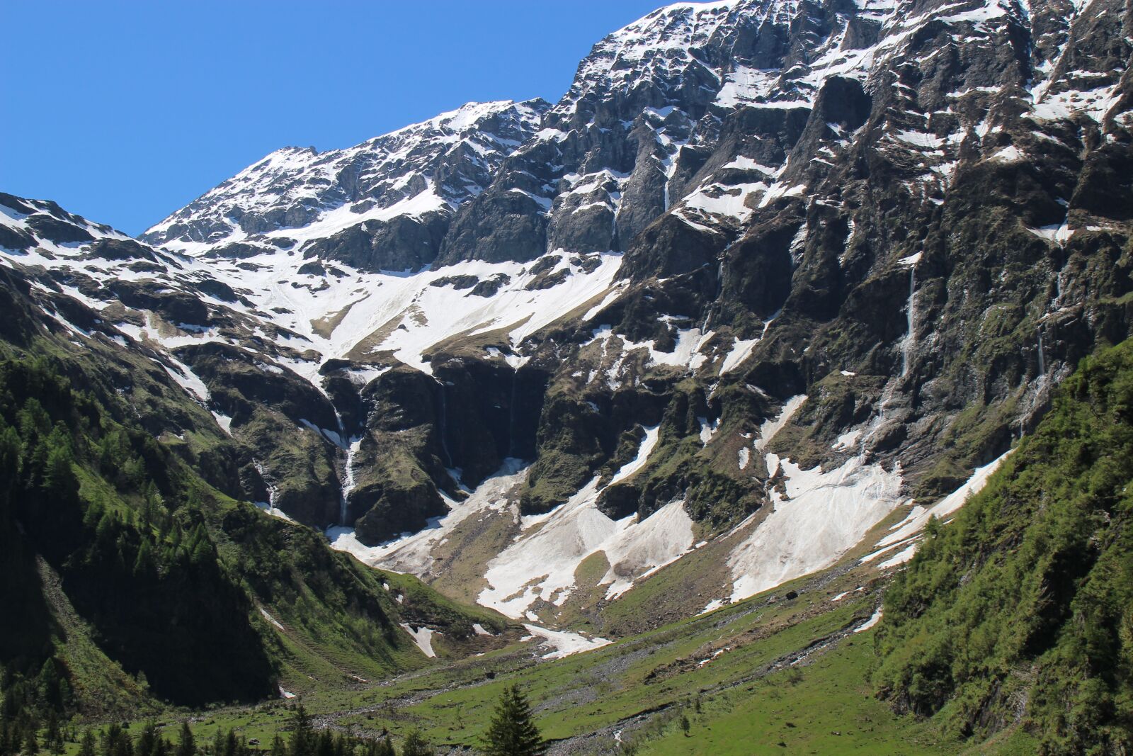 Canon EOS 600D (Rebel EOS T3i / EOS Kiss X5) sample photo. Waterfall, tyrol, nature photography