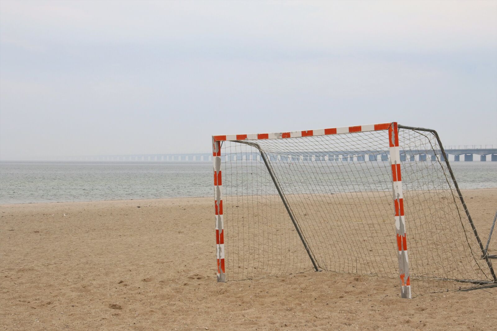 Canon EOS 7D Mark II sample photo. Beach, beach, sports, bridge photography