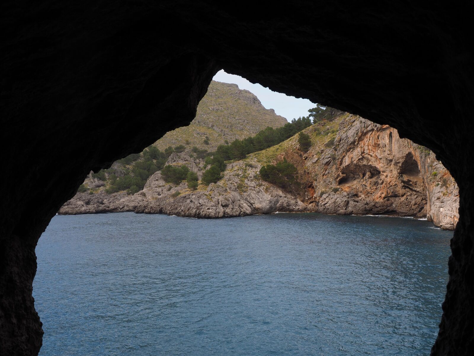 Olympus OM-D E-M1 + Olympus M.Zuiko Digital ED 12-40mm F2.8 Pro sample photo. Bay, sa calobra, bay photography