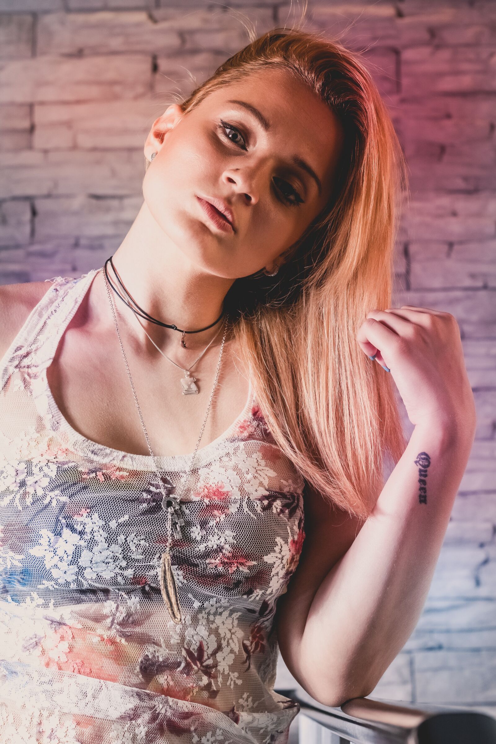 Canon EOS 70D + Canon EF 50mm F1.8 STM sample photo. Facial, woman, portrait photography