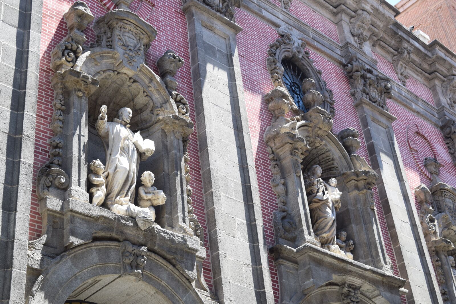 Nikon D5300 sample photo. Statue, church, religion photography