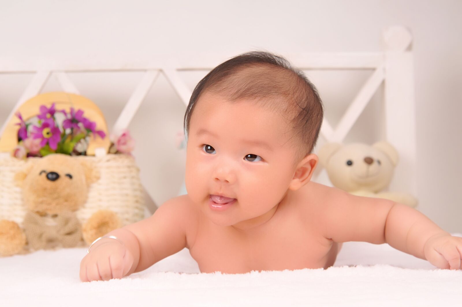 Nikon D300 sample photo. Baby, mother-to-child, kids photography