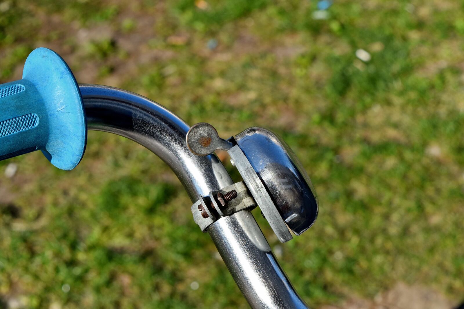 Nikon D5500 sample photo. Bell, bicycle, steering wheel photography