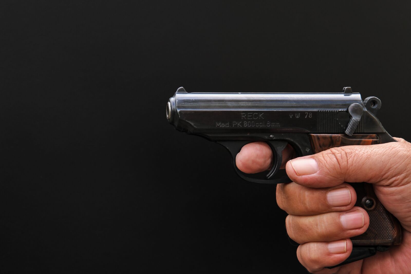 Canon EOS 7D sample photo. Pistol, weapon, hand gun photography