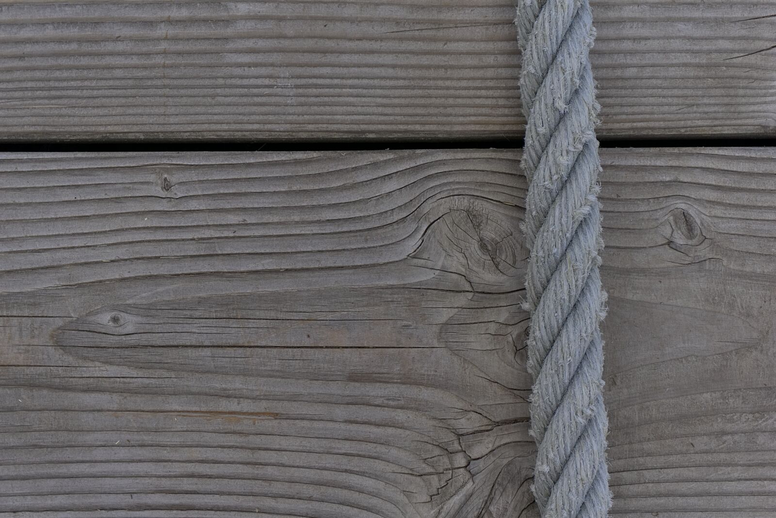 Sony a6000 sample photo. Board, grain, rope photography