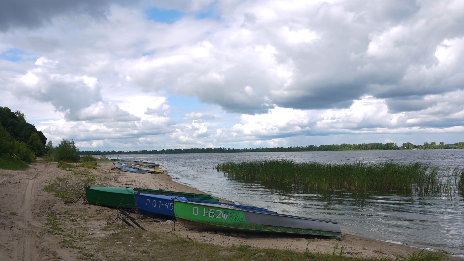 Panasonic Lumix DMC-GF3 sample photo. Volga, russia, river photography