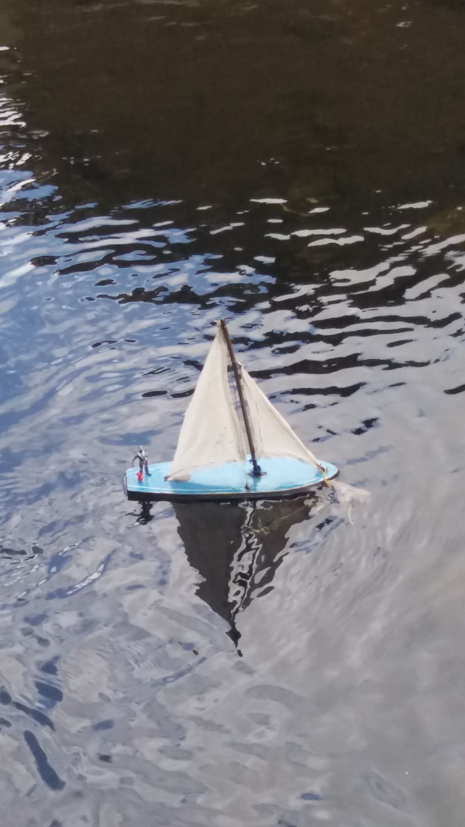 Samsung Galaxy J5 sample photo. Toy, boat, river photography
