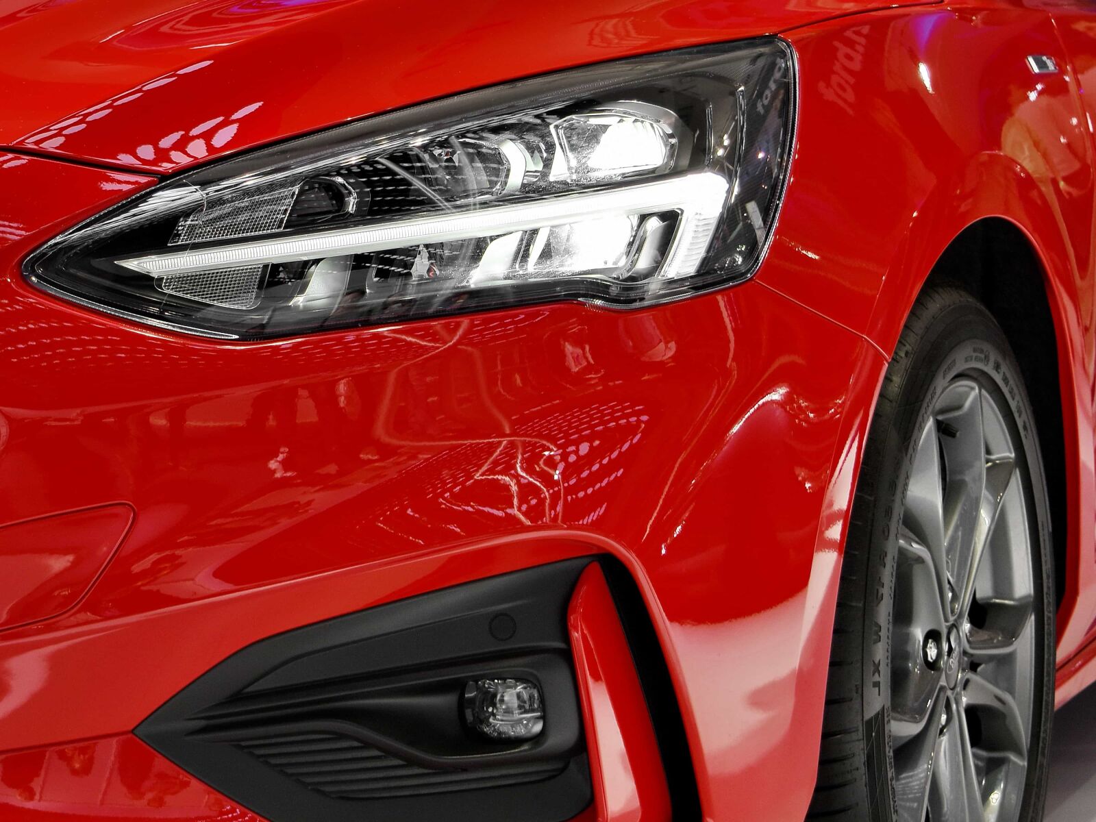 Nikon D5500 sample photo. Expensive, headlight, sports car photography